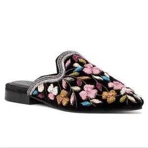 Black Velvet Floral Embroidered Pointed Toe Mules